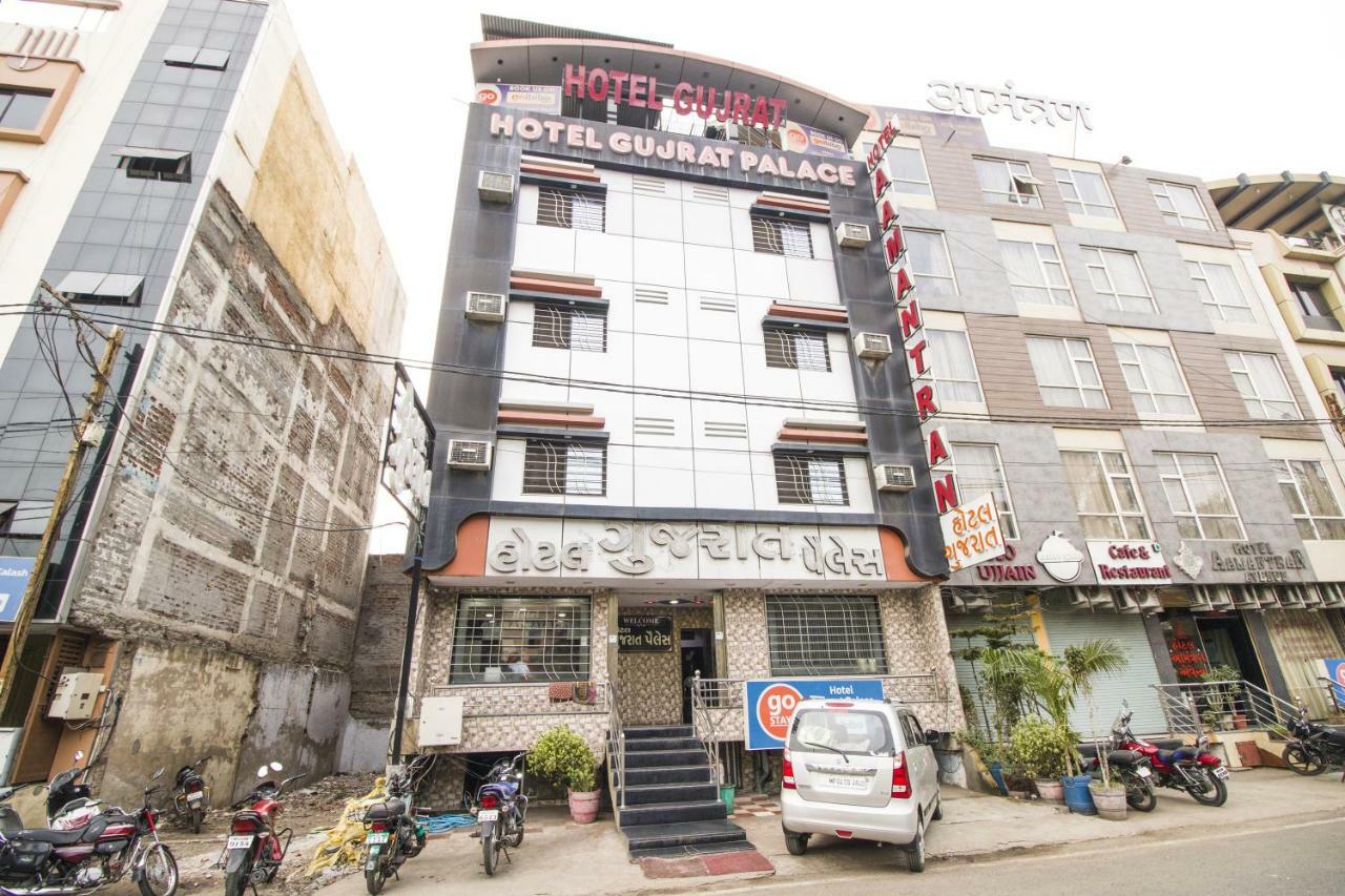 Hotel Gujarat Palace Ujjain Buitenkant foto