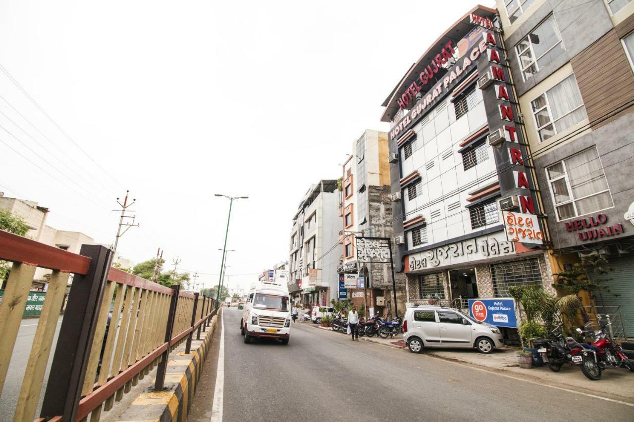 Hotel Gujarat Palace Ujjain Buitenkant foto